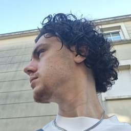 Mathieu | SaaS Maker 💻