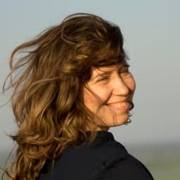 Valentina — AimYear